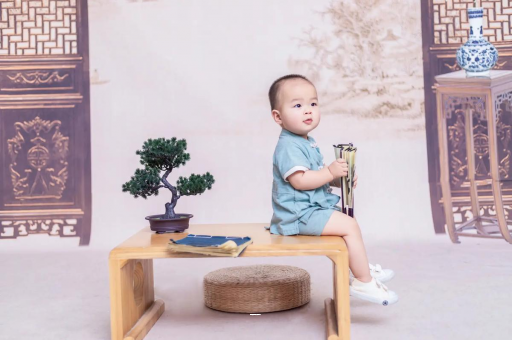 靖江四个月宝宝可以坐着吗